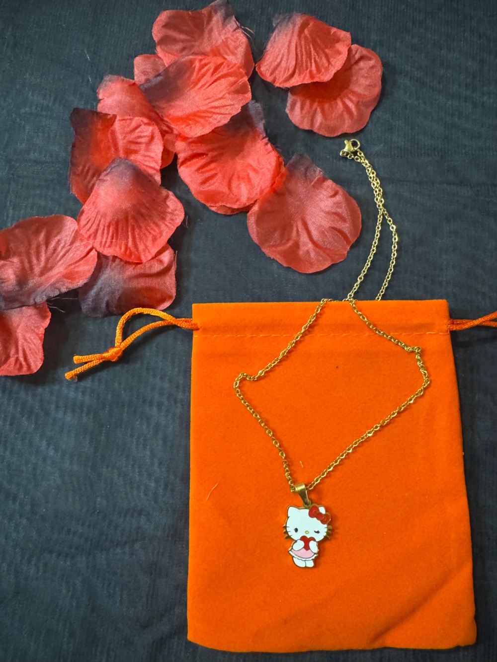 Flirty Winking Hello Kitty Necklace - NWT - Ideal for Sanrio Enthusiast.
